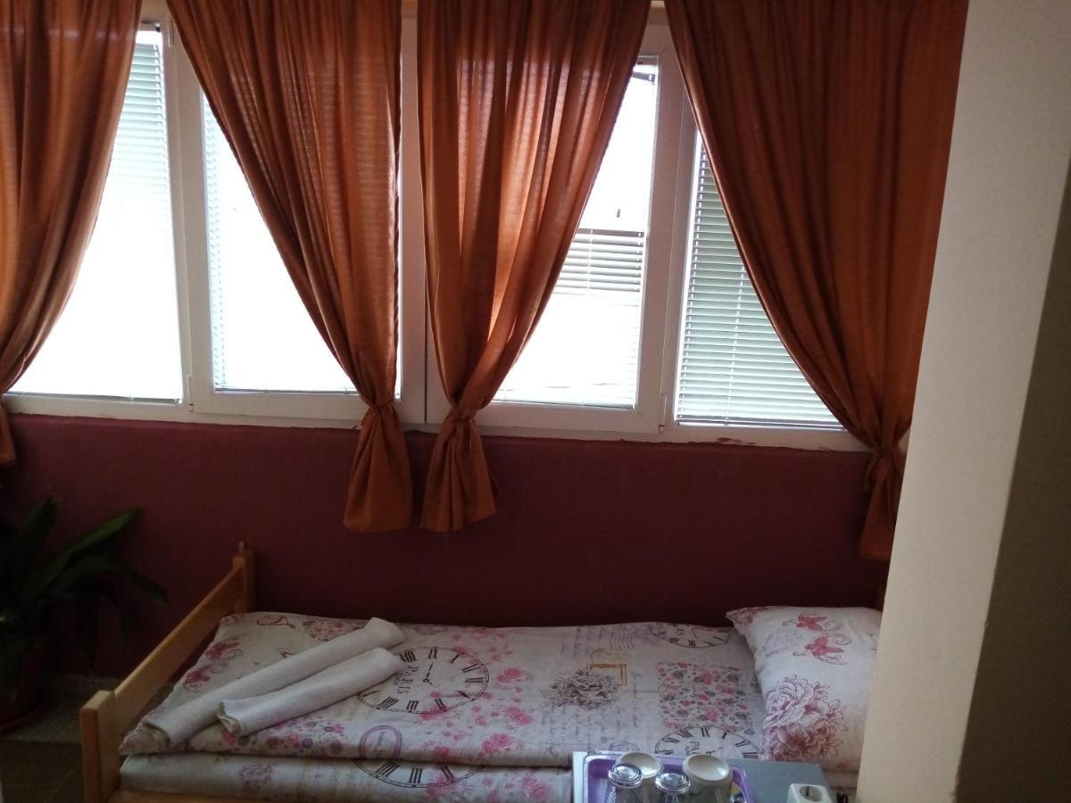 Guest House Mirijevski Konak Belgrad Dış mekan fotoğraf